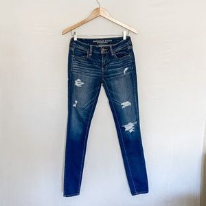❌SOLD❌ American Eagle Dark Wash Distressed Jeans